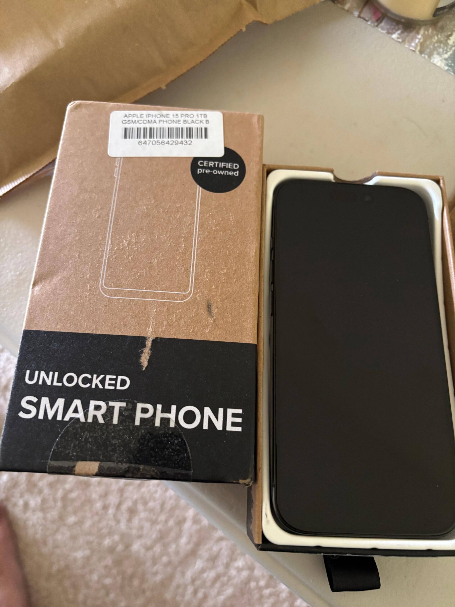 Apple - Pre-Owned Excellent iPhone 15 Pro 5G 1TB - Apple Intelligence - (Unlocked) - Black Titanium - Image 5