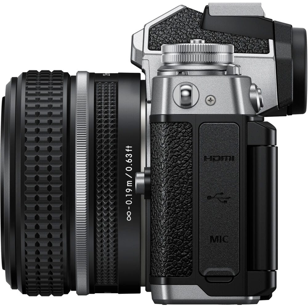 Nikon - Z fc DX-Format Mirrorless Camera with NIKKOR Retro Style Z 28mm f/2.8 (SE) Lens + More - Image 5