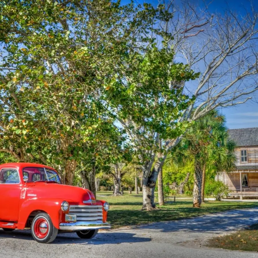 pickup truck
